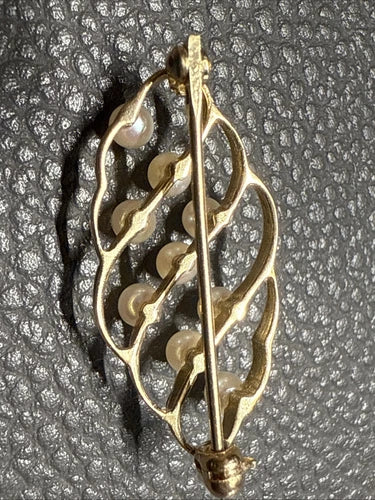 Vintage Mid Century 14K Yellow Gold Pearl Brooch Pin